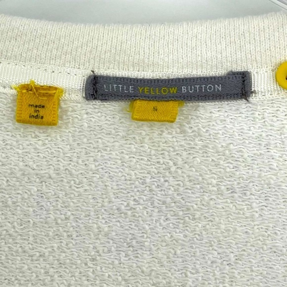 Little Yellow Button Floral Shirttail Sweater - Picture 4 of 8